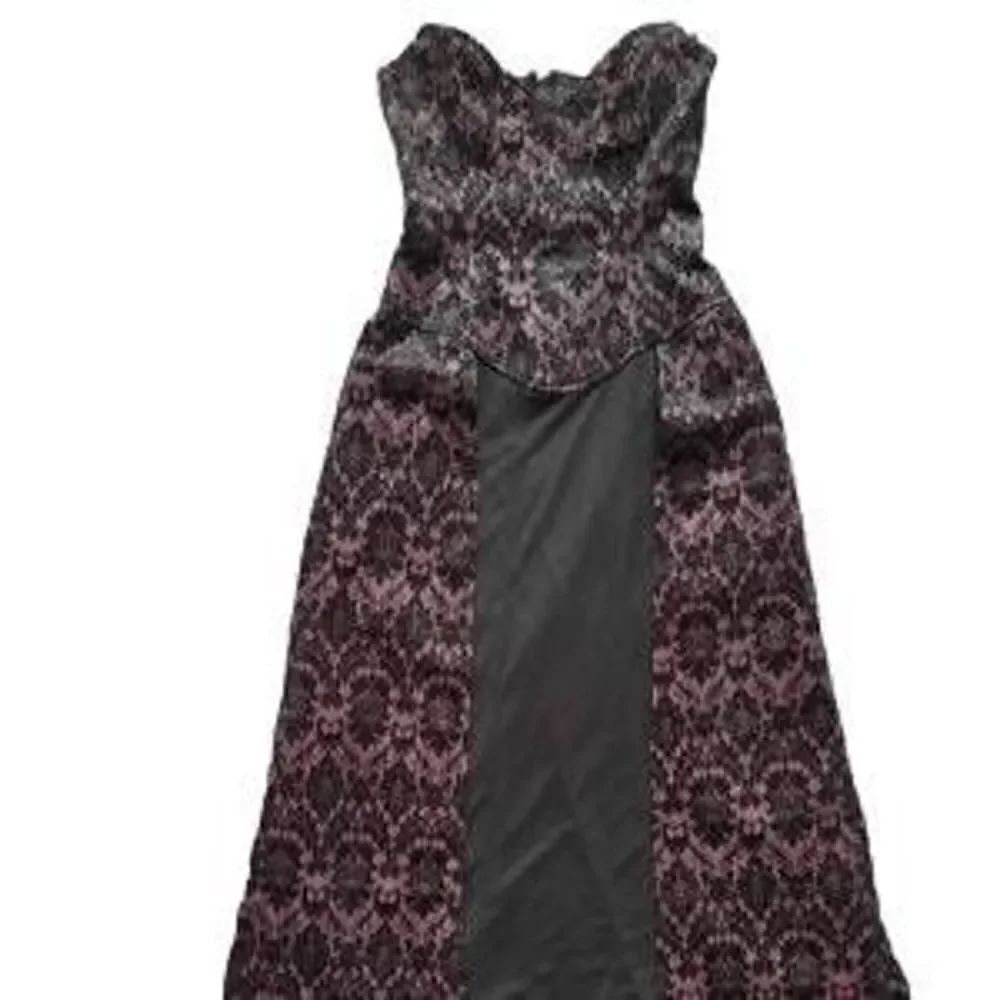 Lip Service Quoth the Raven Dress - Picture 3 of 10